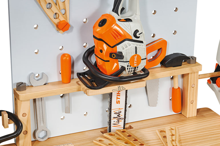 Établi et outils en bois pour enfant